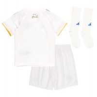 Leeds United Replika babykläder Hemmaställ Barn 2025-26 Kortärmad (+ korta byxor)